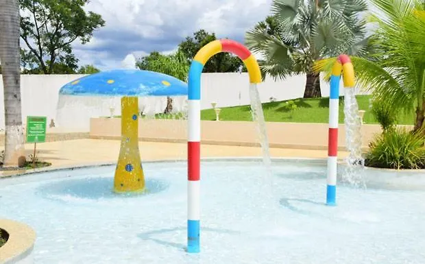 Encontro Das Aguas Caldas - Cortesia Ingressos Da Rede Wam Opcoes Water Park, Nautico E Clube Prive カルダス・ノバス アパート